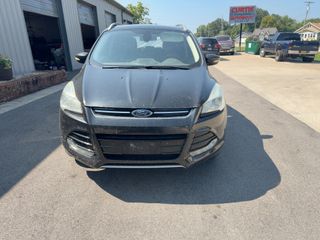 2015 Ford Escape Titanium - Exterior Front Center Image